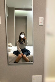 12/11体験入店初日まき（JK中退年齢18歳）