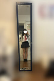 1/25体験入店初日予定えり（JK中退年齢18歳）