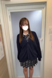 1/15体験入店初日みき（JK上がりたて18歳）