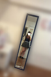 2/19体験入店初日予定さきあ（JK中退年齢18歳）