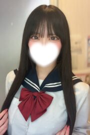 2008年生まれ・2/14体験入店初日なつめ(JK中退年齢18歳)