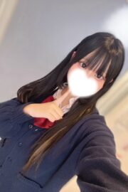 2/12体験入店初日ももか(JK上がりたて18歳)