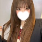 【体験入店速報🔰】会った瞬間より、帰る頃に好きになるタイプの高3世代18歳・じゅりちゃん体験初日！