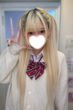 4/24体験入店初日なぎ（JK上がりたて18歳）