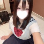 今日出勤してます^>~<^