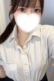 2008年生まれ・5/15体験入店初日くら(JK上がりたて18歳)
