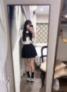 {CAPTION}
