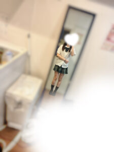 {CAPTION}