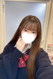 2008年生まれ・6/20体験入店初日める(JK中退年齢18歳)
