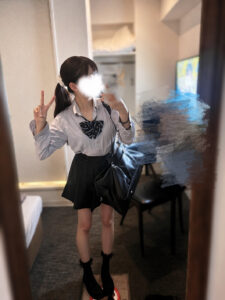 {CAPTION}