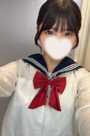 7/8体験入店初日みう(JK上がりたて18歳)