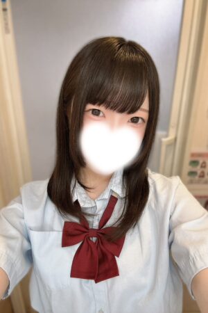 2008年生まれ・8/14体験入店初日その（JK中退年齢18歳）