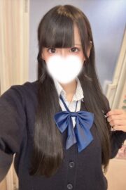 8/21体験入店初日予定るるな(JK中退年齢18歳)