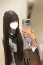 2008年生まれ・8/20体験入店初日ここあ（JK中退年齢18歳）