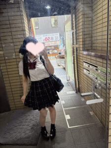 {CAPTION}