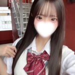 ゆもの黒髪どうかな꒰՞ ܸ. . ܸ ՞꒱💕ネイルもしてないよ➰